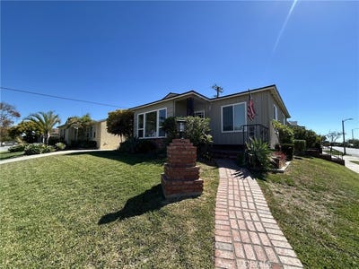 /international/us/2702-arbor-lakewood-ca-110120496434/