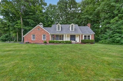 /international/us/7556-olde-sturbridge-trail-independence-twp-mi-110109008834/