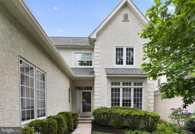 /international/us/9-ridgeview-road-newtown-square-pa-110108060495/