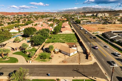 /international/us/1227-e-1050-s-cir-st-george-ut-110120692883/