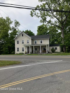 /international/us/535-bridge-street-bethlehem-ny-110100072704/