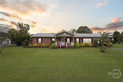 /international/us/2195-montgomery-street-kite-ga-110105843401/