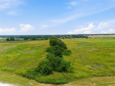 /international/us/215-county-road-225-valley-mills-tx-110109157624/