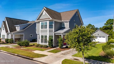 /international/us/153-gray-duck-drive-beaufort-nc-110110275385/