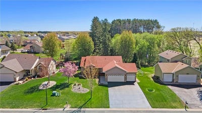 /international/us/25521-8th-street-w-zimmerman-mn-110108119835/