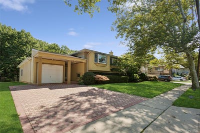 /international/us/1031-fordham-lane-woodmere-ny-110119715551/