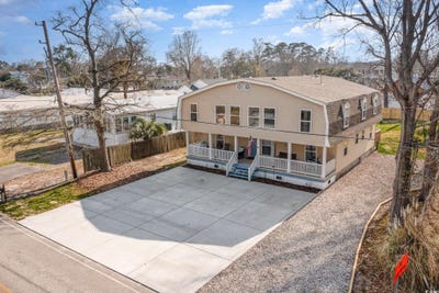 /international/us/613-calhoun-dr-murrells-inlet-sc-110097772567/