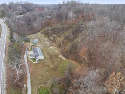 /international/us/1820-state-route-141-ironton-oh-110103951121/