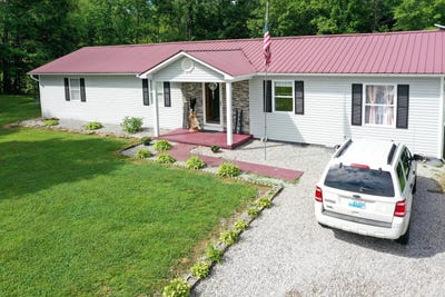 /international/us/2489-judio-road-burkesville-ky-110100320385/