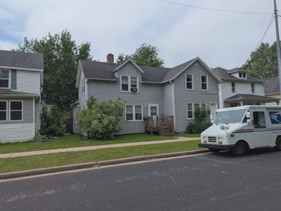 /international/us/202-w-arnold-street-marshfield-wi-110108682665/