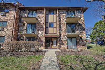 /international/us/230-klein-creek-court-carol-stream-il-110108201773/
