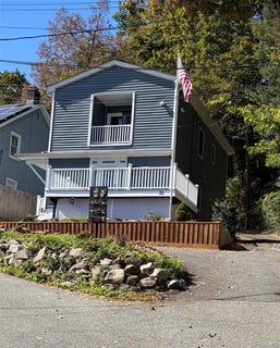 /international/us/35-james-street-tomkins-cove-ny-110120454359/