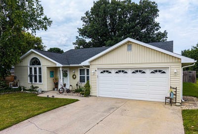 /international/us/2008-stoney-hurst-bend-huntington-in-110119693635/