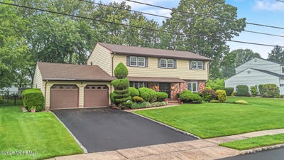 /international/us/21-green-hills-road-east-brunswick-nj-110100195145/