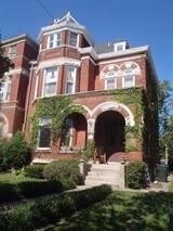 /international/us/547-n-broadway-lexington-ky-110107958592/
