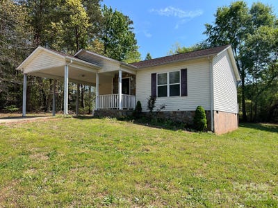 /international/us/22-congress-street-granite-falls-nc-110100146273/?lang=es