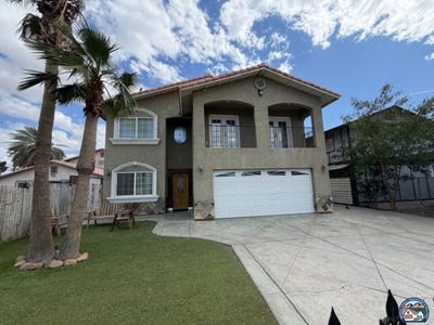 /international/us/920-e-4th-st-calexico-ca-110107281777/