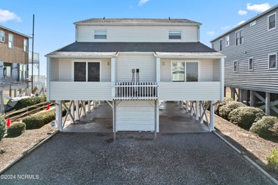 /international/us/1816-e-main-street-sunset-beach-nc-110097604271/