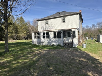 /international/us/206-s-56th-avenue-mears-mi-110107849837/