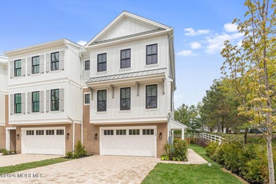/international/us/2113-river-road-point-pleasant-nj-110108468082/