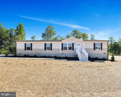 /international/us/241-moorefield-rd-mineral-va-110108934752/