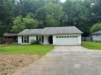 /international/us/8249-creekline-court-riverdale-ga-110100024860/