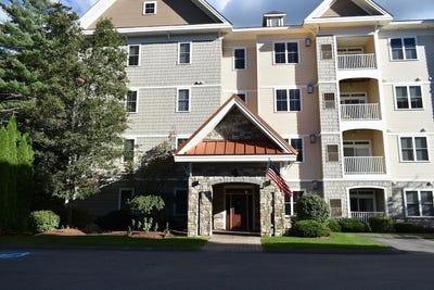 /international/us/4-henry-david-drive-nashua-nh-110120510444/