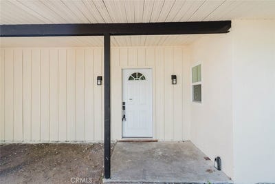 /international/us/7704-calvin-avenue-reseda-ca-110120121401/