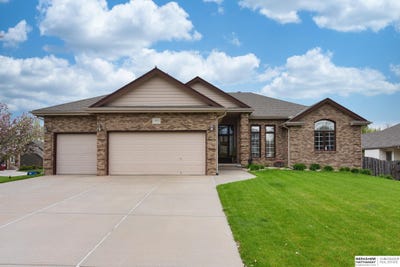 /international/us/2904-n-173rd-street-omaha-ne-110101101344/?lang=en