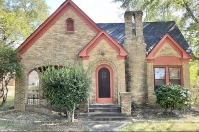 /international/us/437-jeffersons-street-pittsburg-tx-110108282805/