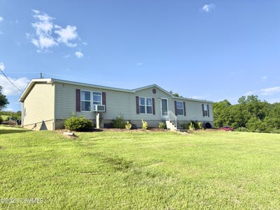 /international/us/496-buckhorn-road-bloomsburg-pa-110100866771/