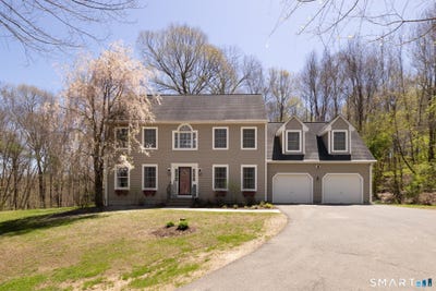/international/us/29-chestnut-hill-road-hebron-ct-110107846936/