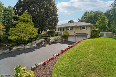 /international/us/20-nokomis-ave-oakland-boro-nj-110101118323/