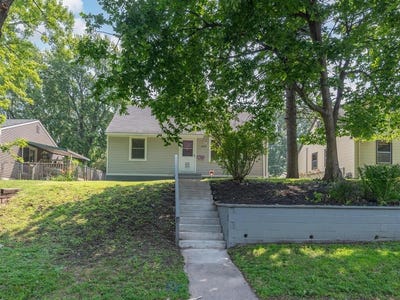 /international/us/4213-main-street-ne-columbia-heights-mn-110101271845/?lang=en