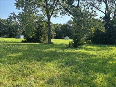 /international/us/lot-2235-lake-viking-terrace-gallatin-mo-110101525768/