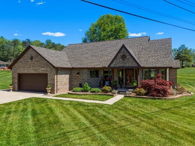/international/us/1-beth-lane-milton-wv-110107853180/