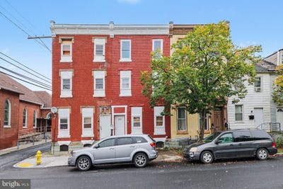 /international/us/227-hummel-street-harrisburg-pa-110120555334/