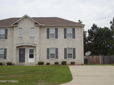 /international/us/205-s-pointe-drive-winterville-nc-110107060220/