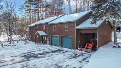 /international/us/29-north-hill-road-buckfield-me-110104023137/
