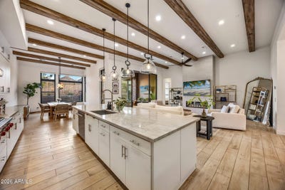 /international/us/12382-e-troon-vista-drive-scottsdale-az-110108576404/