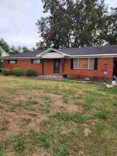 /international/us/1131-w-hwy-49-west-helena-ar-110120772361/