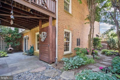 /international/us/8512-brenthill-court-vienna-va-110100770794/?lang=zh-cn
