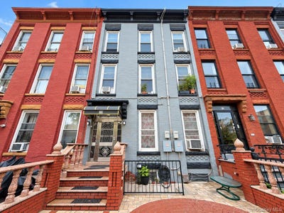 /international/us/65-mother-gaston-boulevard-brooklyn-ny-110120018614/