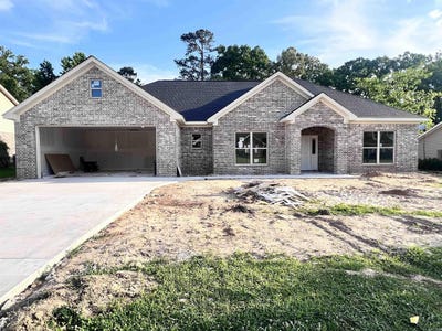 /international/us/357-regal-oaks-white-hall-ar-110108126020/