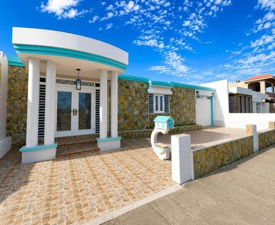/international/us/4205-urb-villa-del-carmen-ave-constancia-ponce-pr-110107937152/