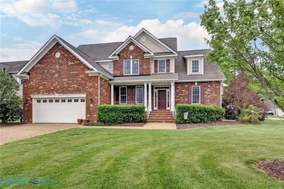 /international/us/7-elm-street-poquoson-va-110107930967/
