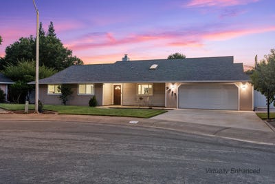 /international/us/5882-farm-house-lane-redding-ca-110120531841/