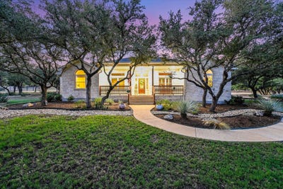 /international/us/786-ranchers-club-ln-driftwood-tx-110102983948/