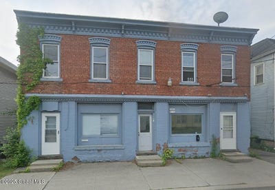 /international/us/38-main-street-ravena-ny-110107820402/