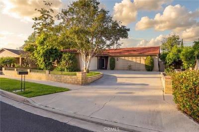 /international/us/809-north-ford-avenue-fullerton-ca-110107406640/